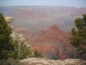 grand-canyon-on-a-hazy-day